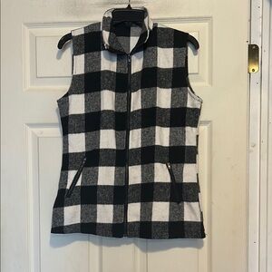 Buffalo Plaid Black and White Vest Size Small